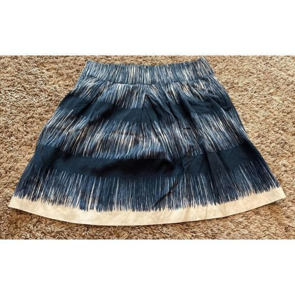 BANANA‎ REPUBLIC BLUE/OFF-WHITE STRIPED SILK MINI SKIRT Petite M